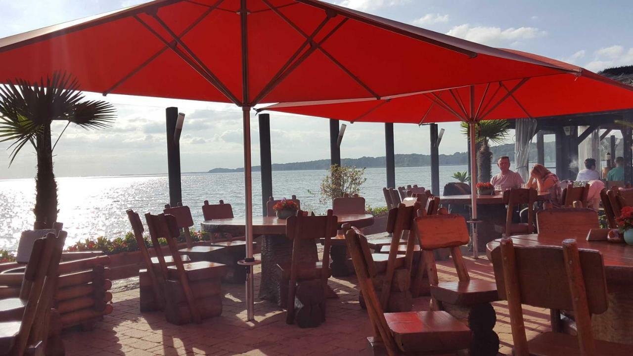 Terrassenwohnung "Haffparadies" - Oase Am Haff Garz  Exterior foto